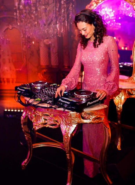 Emanuelle Vos - Instagram