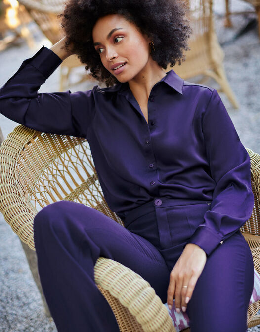 blouse satijn met knoopjes donker paars