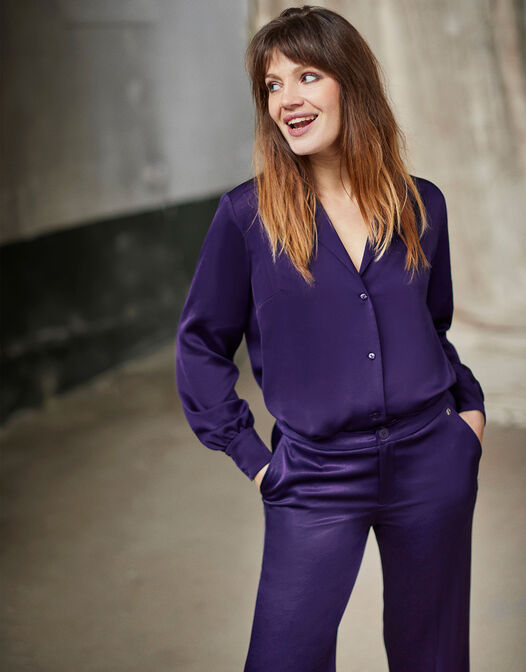 Julia -  - large