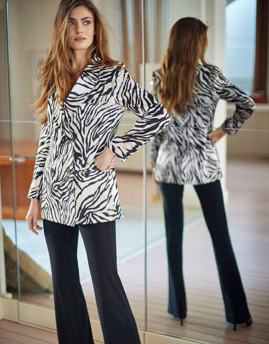 zebra print blazer met 2 knopen en broek
