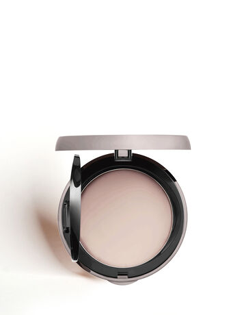 No Makeup Instant Blur