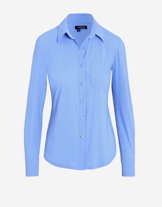 licht blauwe blouse met knoopjes packshot