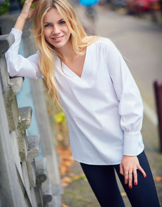 Carole -  - large