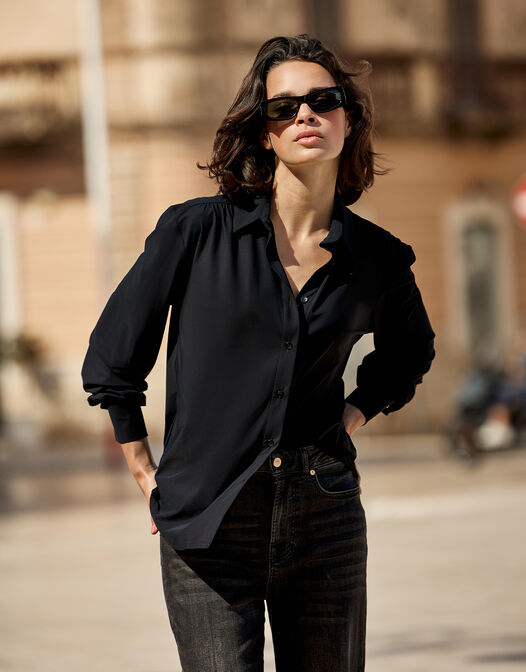 Noor -  - large