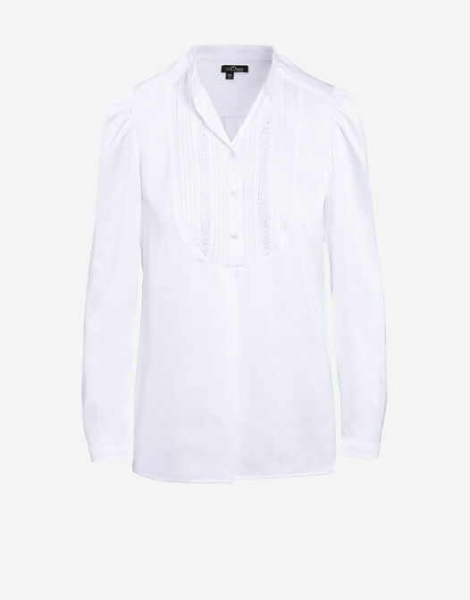 packshot witte geborduurde blouse