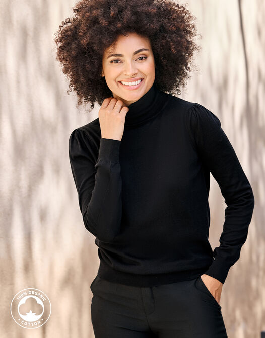 Shania -  - large