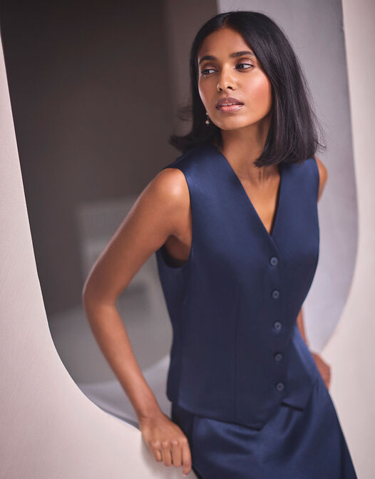Charlize -  - large