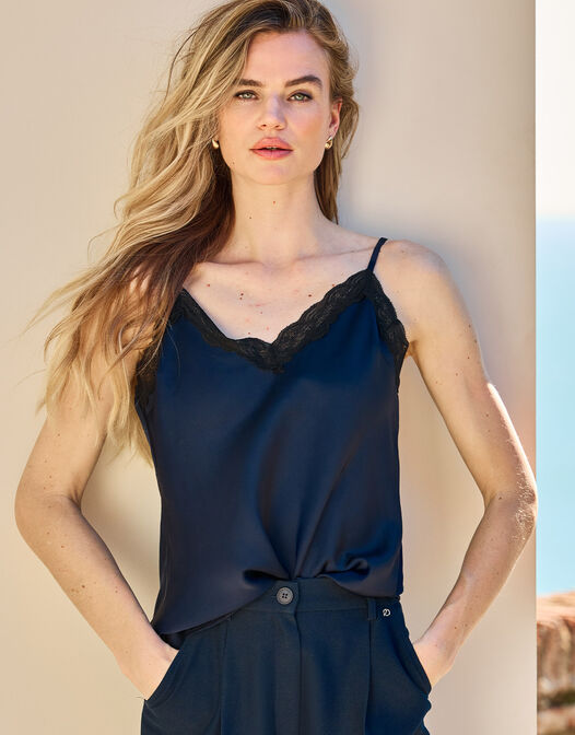 Veronique -  - large